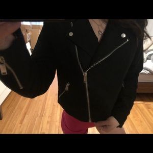 Velvet jacket with zippers